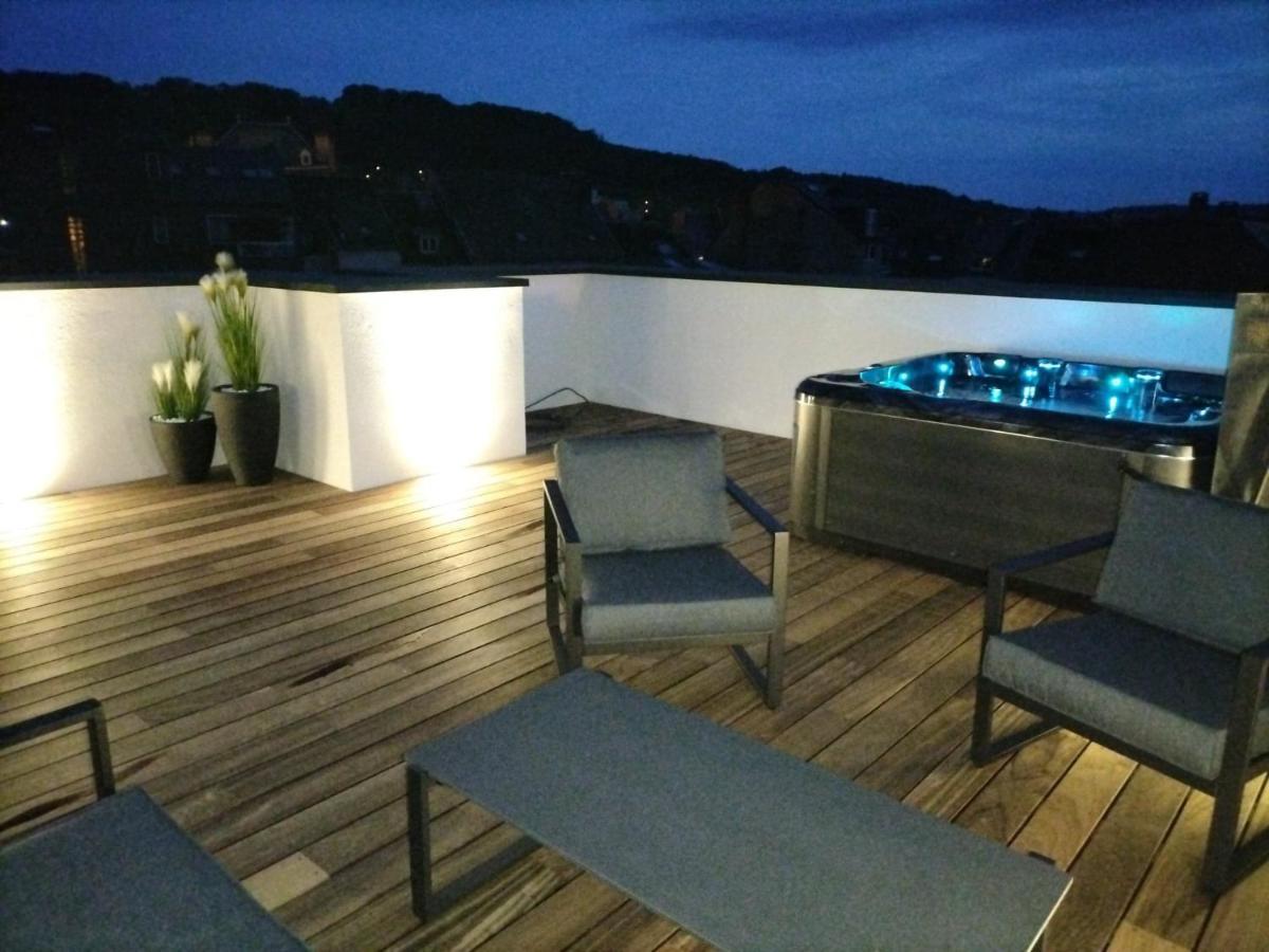 Appartement Avec Rooftop Au Centre De Malmedy Buitenkant foto