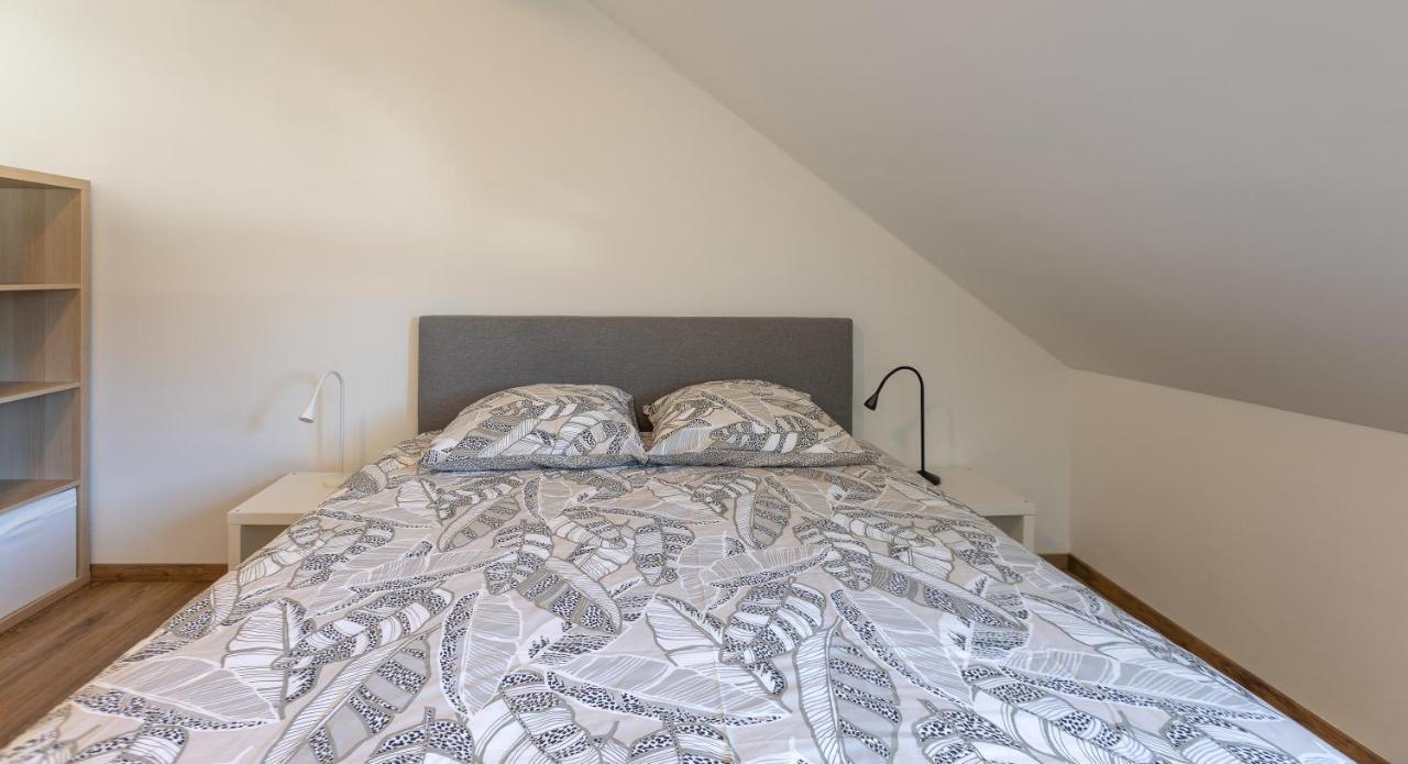 Appartement Avec Rooftop Au Centre De Malmedy Buitenkant foto